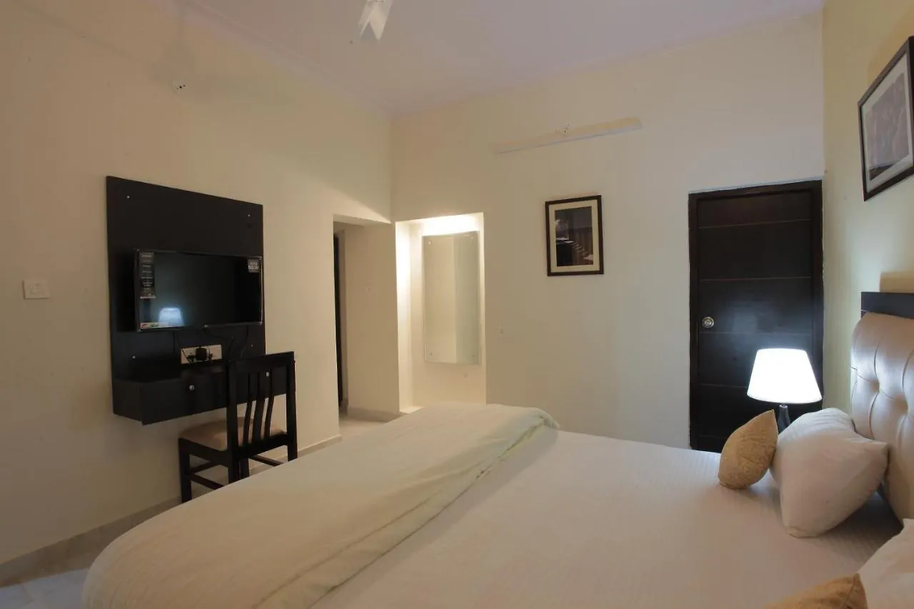 Mimosa Udaipur Bed & Breakfast Hindistan